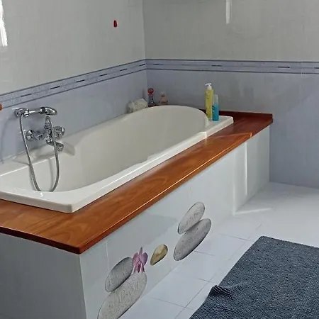 Homestay Cjase Di Doro