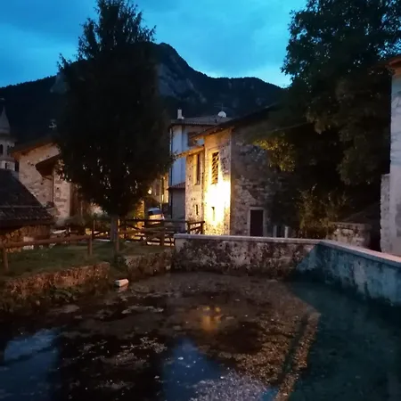 Cjase Di Doro Homestay Illegio